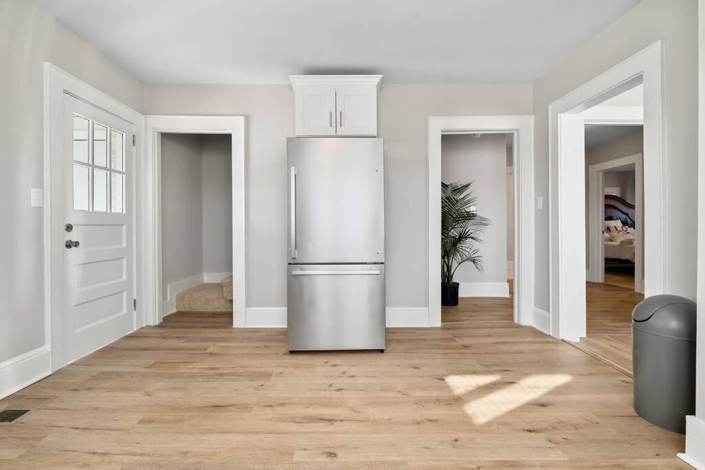 Cozy 4b Retreat Near Uptown King Beds Sleeps 12 Casa de férias Charlotte
